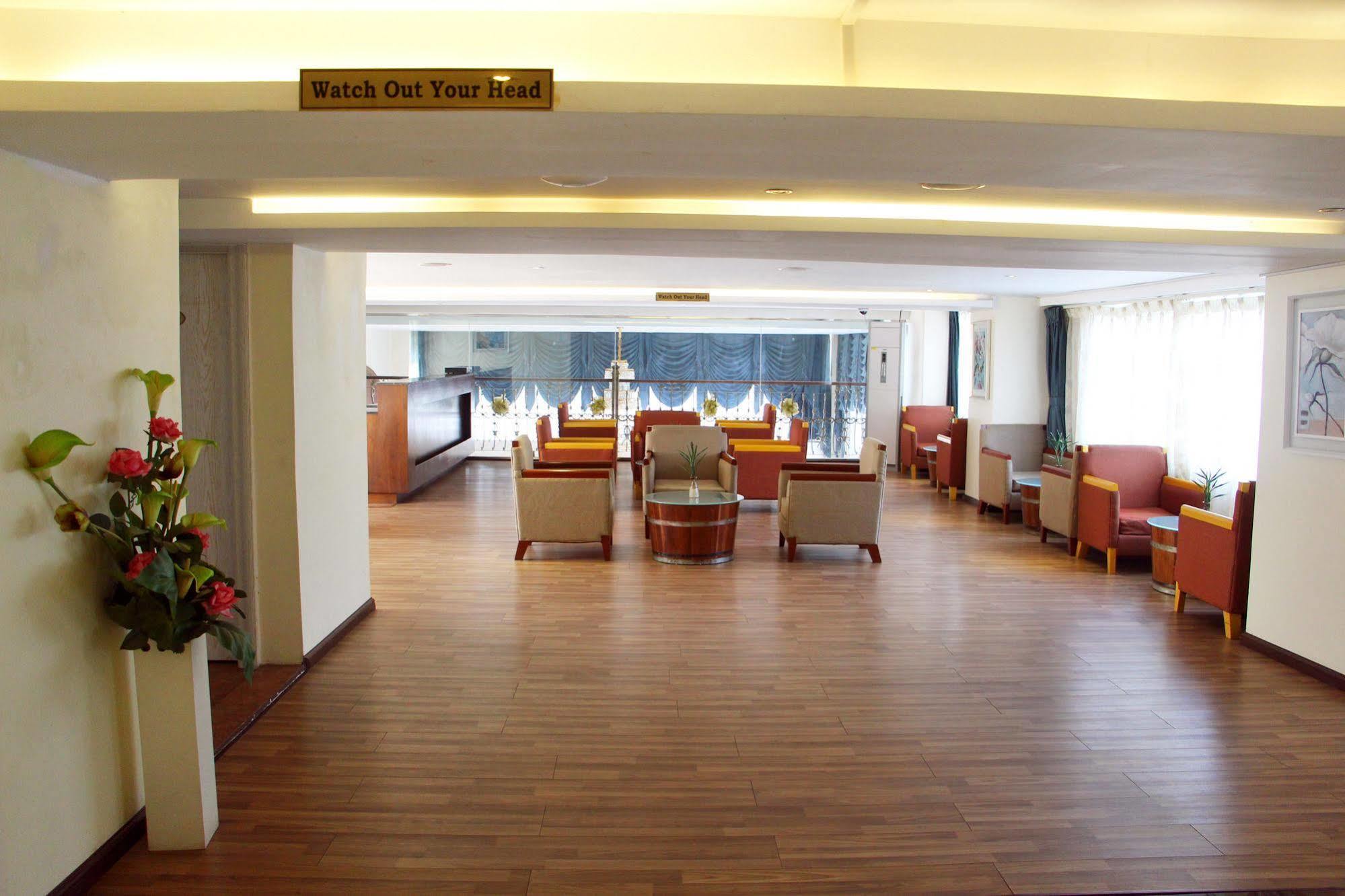 Sunny Holiday Hotel Gyogon Extérieur photo