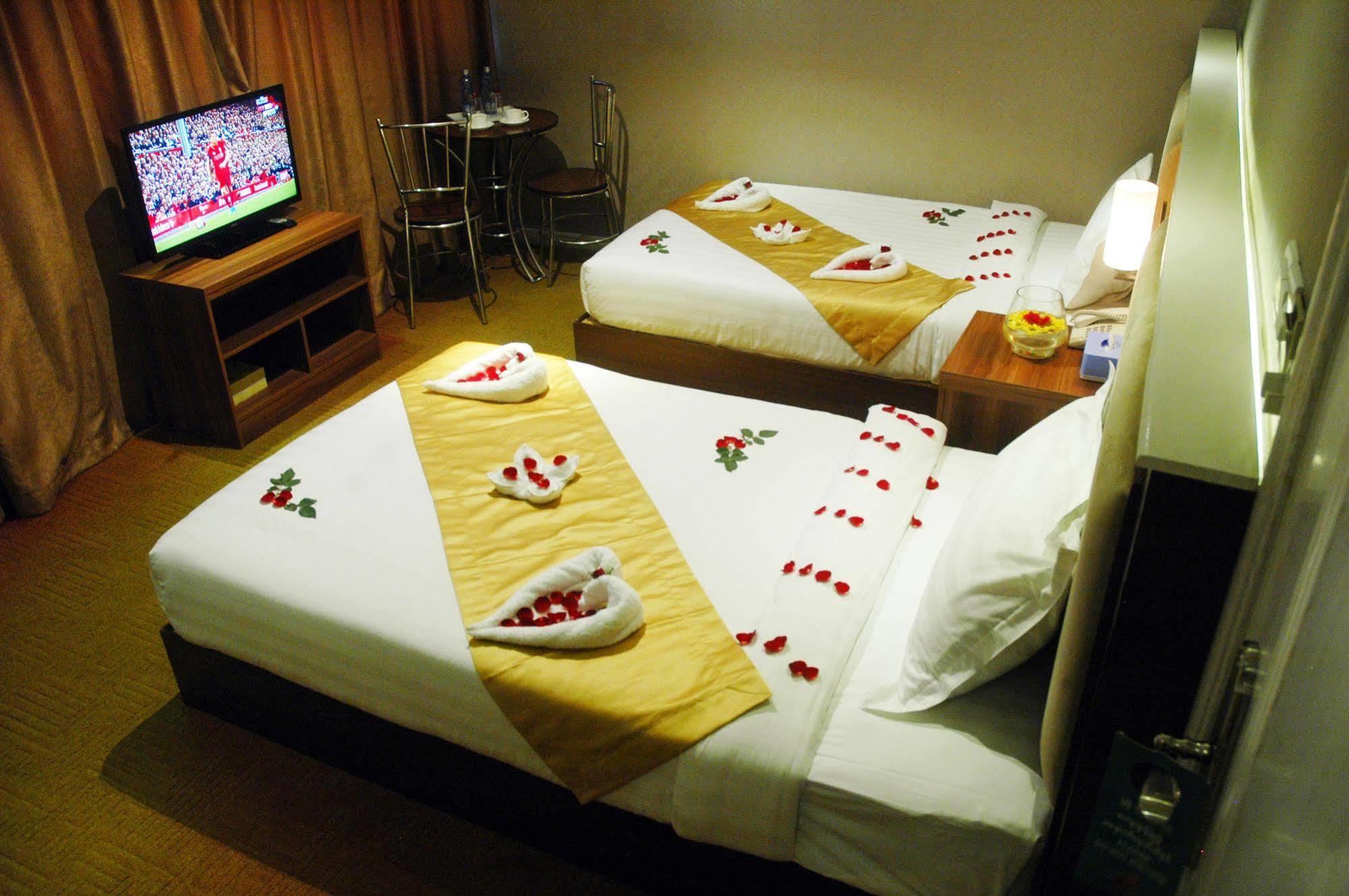 Sunny Holiday Hotel Gyogon Extérieur photo